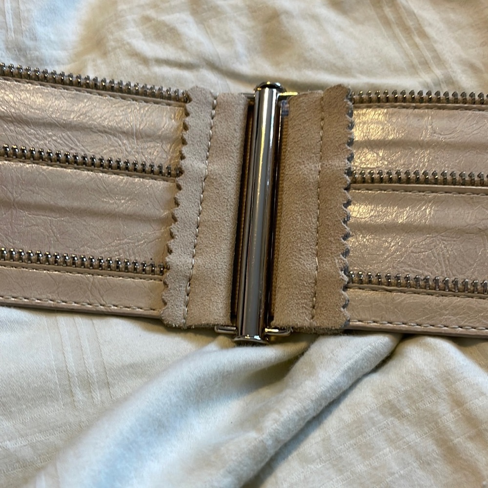Nicole Lee belt